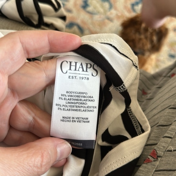 Chaps Women's Short Sleeves Crewneck Knit Black & White Striped Dress M Preppy - Picture 12 of 12